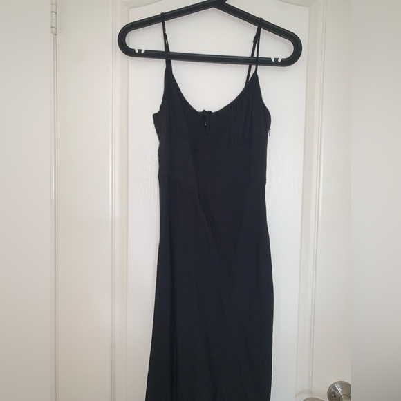 Aritzia Bellow Dress Midi - Picture 5 of 6